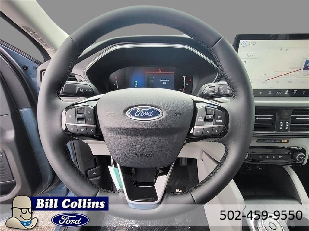 New 2024 Ford Escape SE image 14