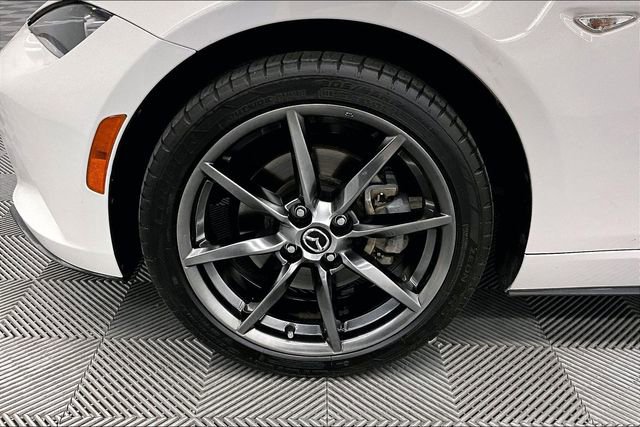 Used 2016 MAZDA MX-5 Miata Grand Touring RWD image 10