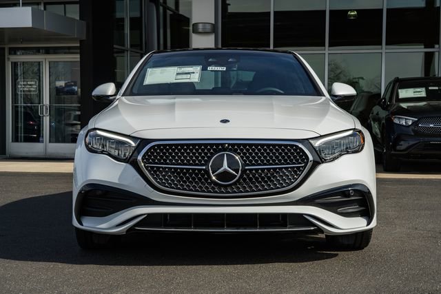 New 2026 Mercedes-Benz E 450 4MATIC Sedan image 2