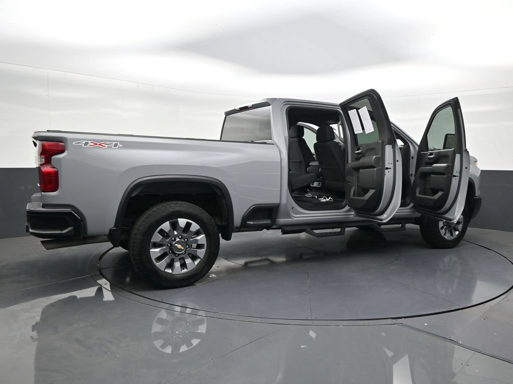 Used 2025 Chevrolet Silverado 2500 Custom w/ Custom Value Package AWD/4WD image 29
