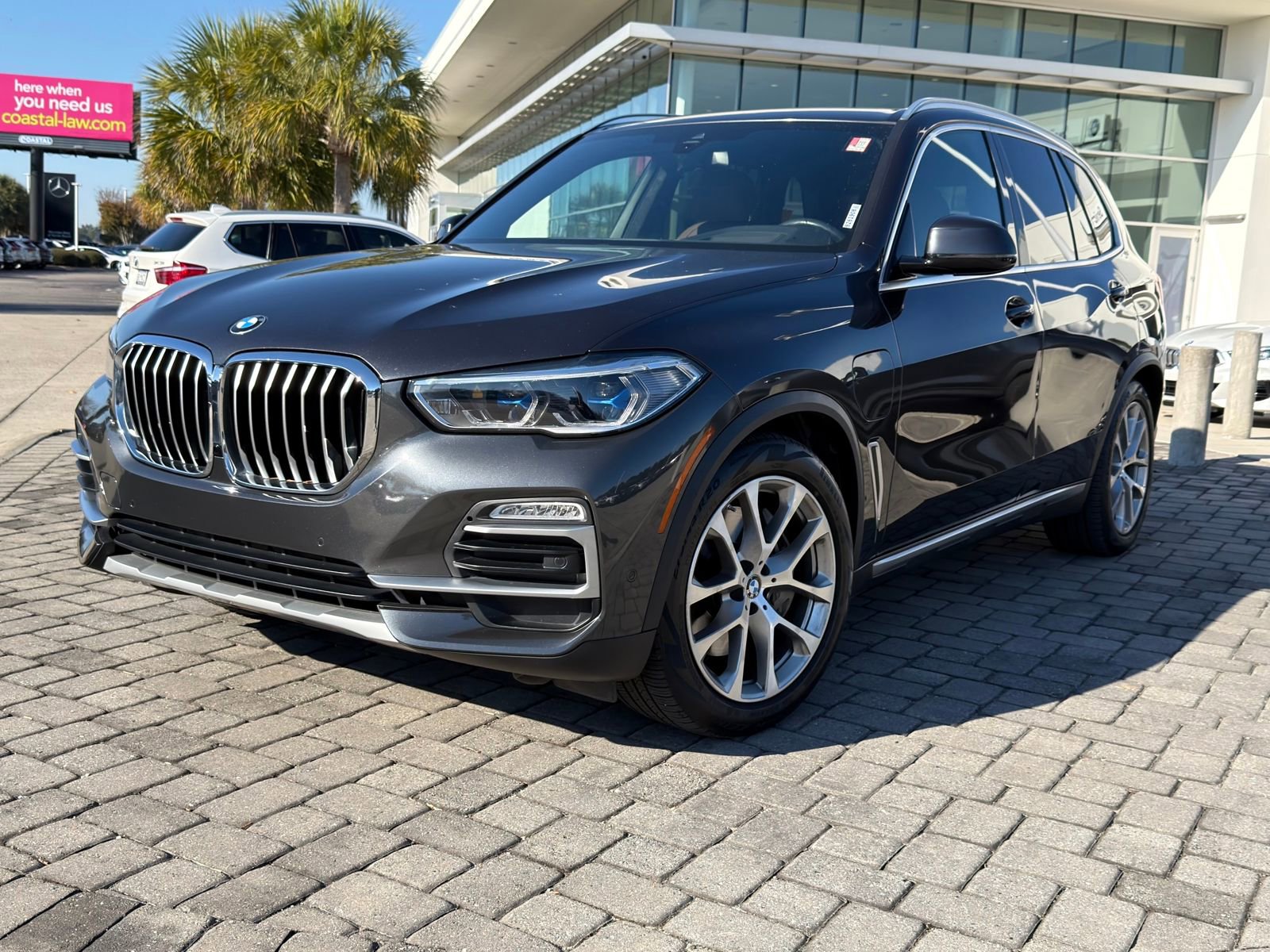 Used 2021 BMW X5 xDrive45e w/ Executive Package 2