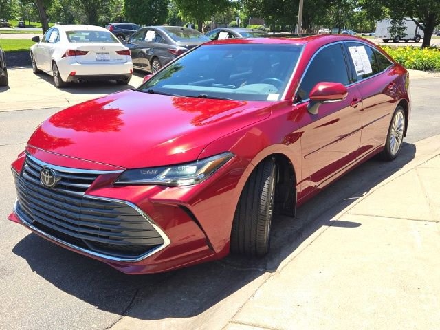 Used 2020 Toyota Avalon Limited FWD image 7