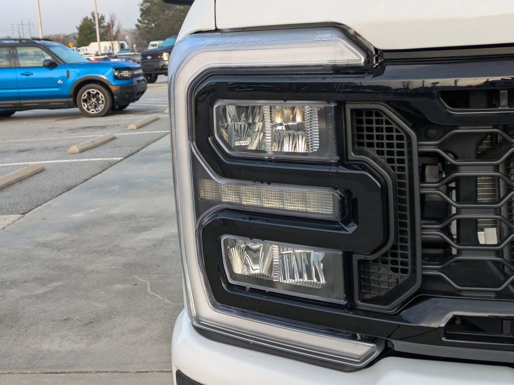 New 2025 Ford F250 Lariat w/ Lariat Ultimate Package image 9