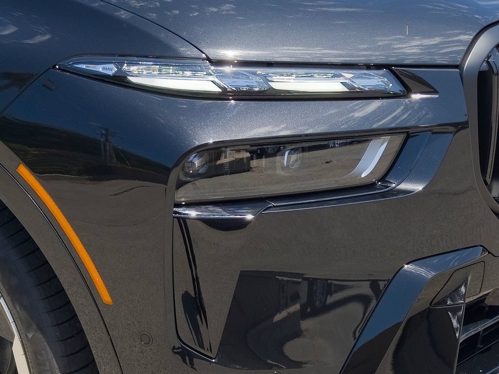 New 2027 BMW X7 M60i AWD/4WD image 6