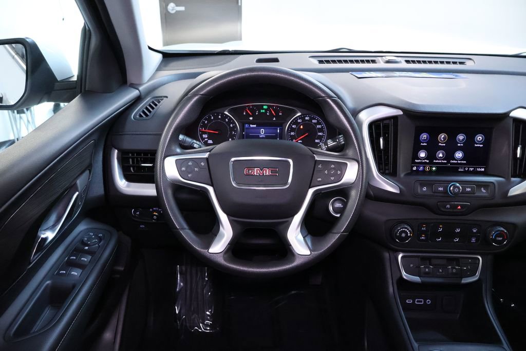 Used 2024 GMC Terrain SLE image 19