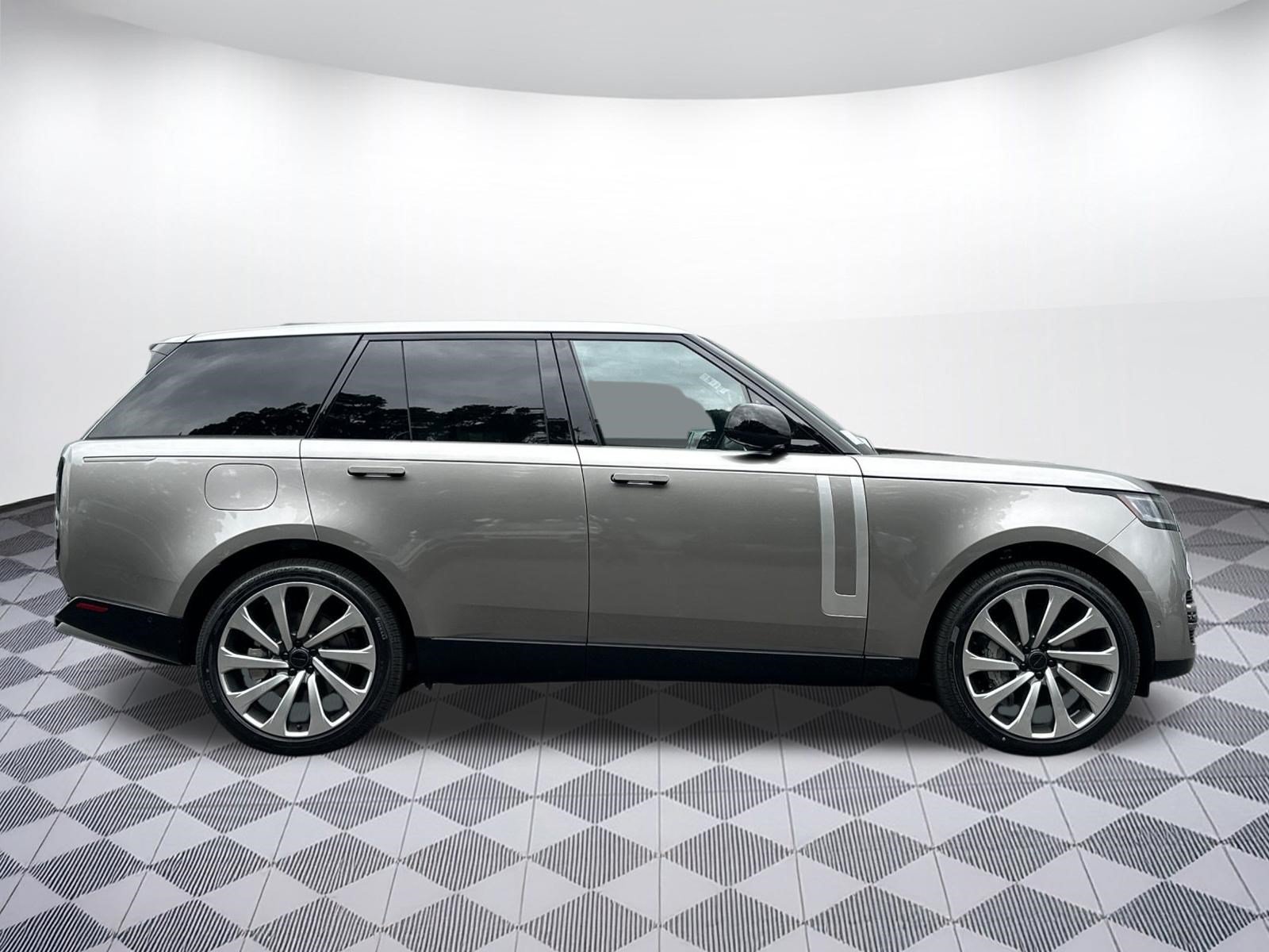New 2026 Land Rover Range Rover SE AWD/4WD image 8