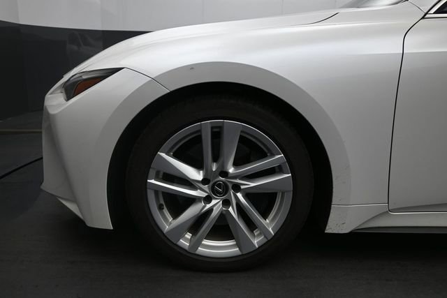 Used 2023 Lexus IS 300 w/ Comfort Package RWD image 9