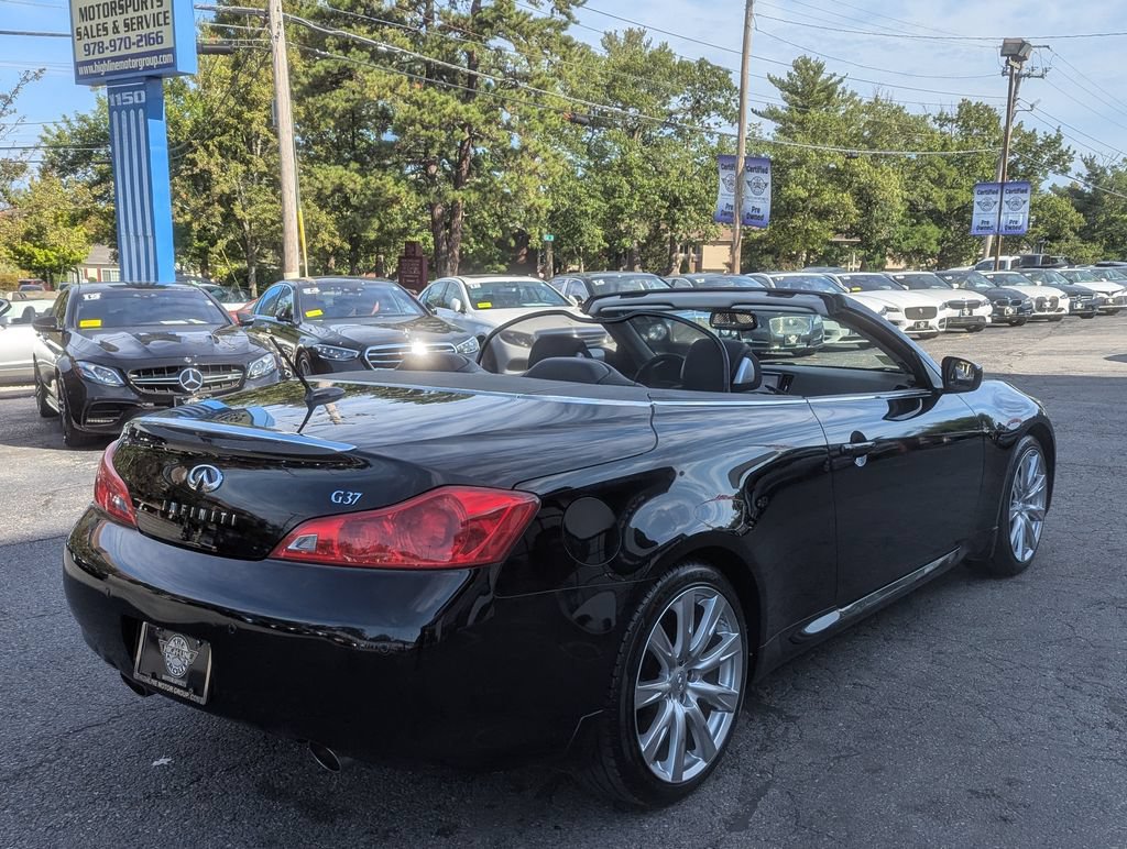 Used 2013 INFINITI G37 Convertible w/ Premium Pkg RWD image 40