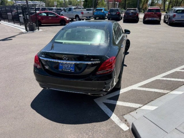 Used 2018 Mercedes-Benz C 300 4MATIC Sedan w/ Premium Package image 10