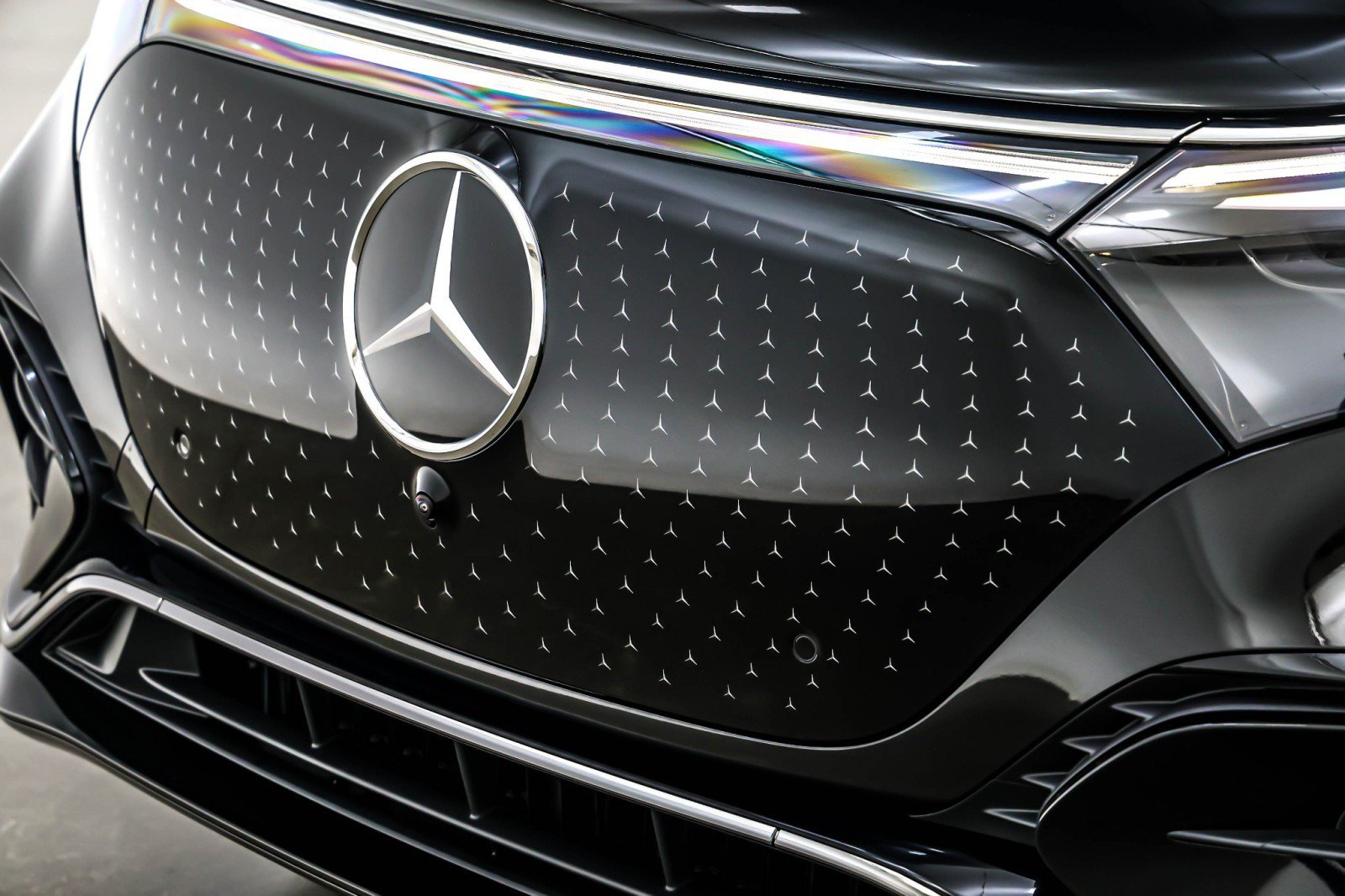 New 2026 Mercedes-Benz EQS 400 4MATIC SUV image 12