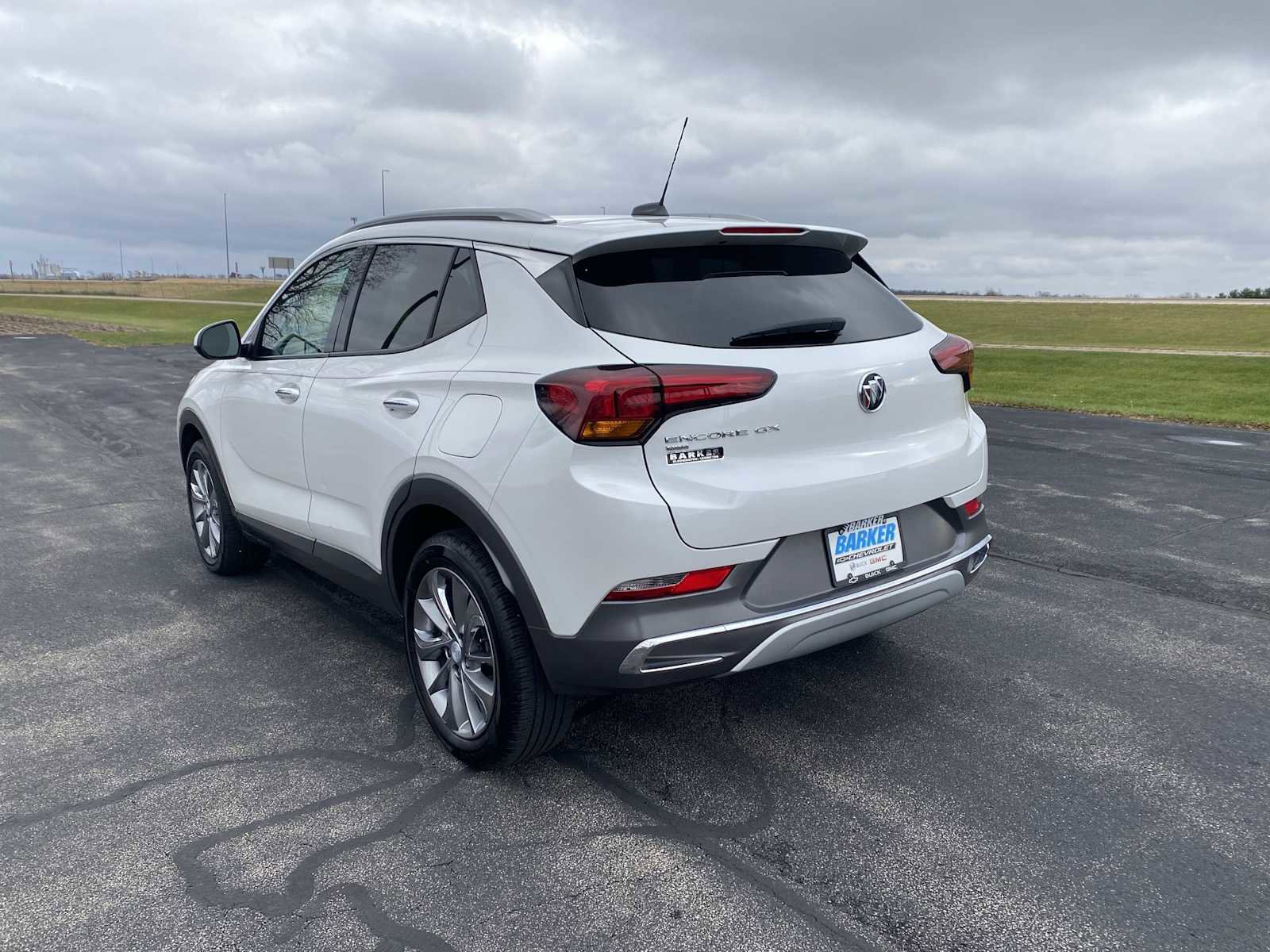 Used 2023 Buick Encore GX Essence w/ Experience Buick Package image 11