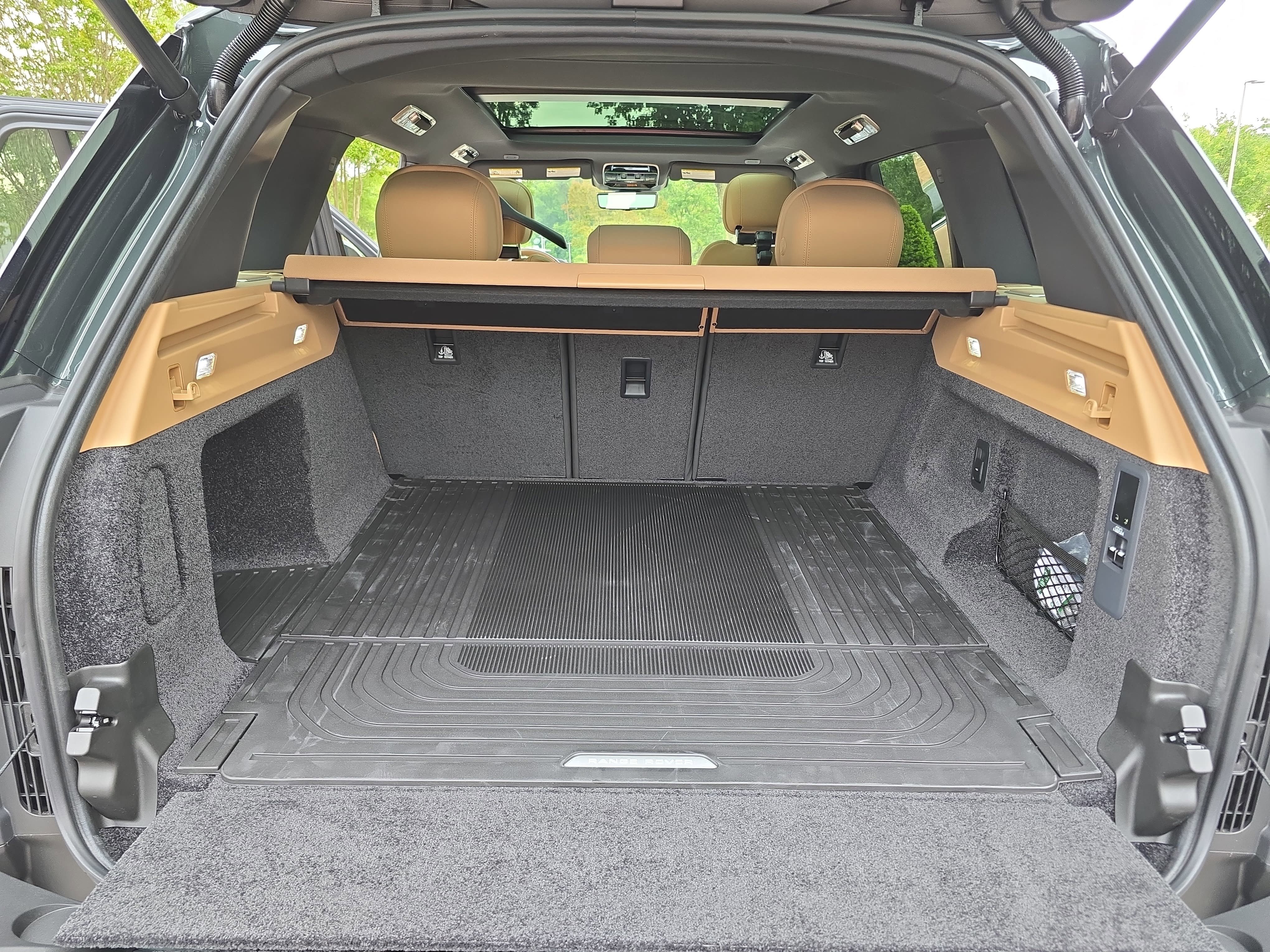 New 2026 Land Rover Range Rover SE AWD/4WD image 12