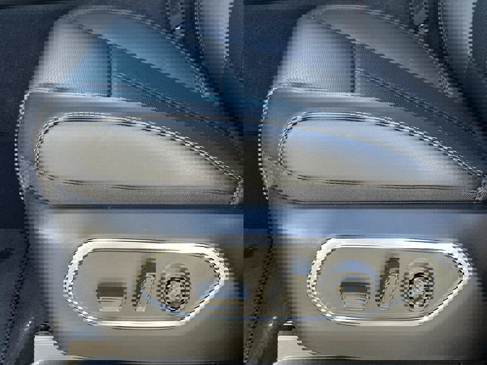 New 2025 Jeep Wagoneer 4WD image 22