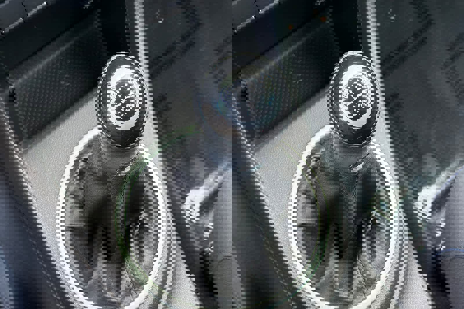 Used 2012 Volkswagen Beetle 2.0T image 22