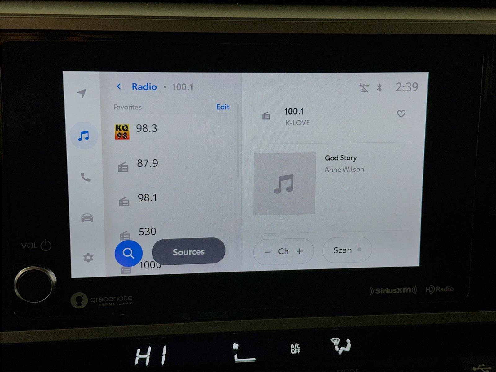 Used 2022 Toyota Tundra SR5 w/ TRD Sport Package image 7