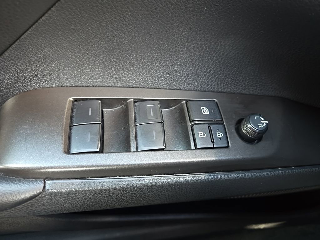 Used 2024 Toyota Camry SE w/ Cold Weather Package image 20