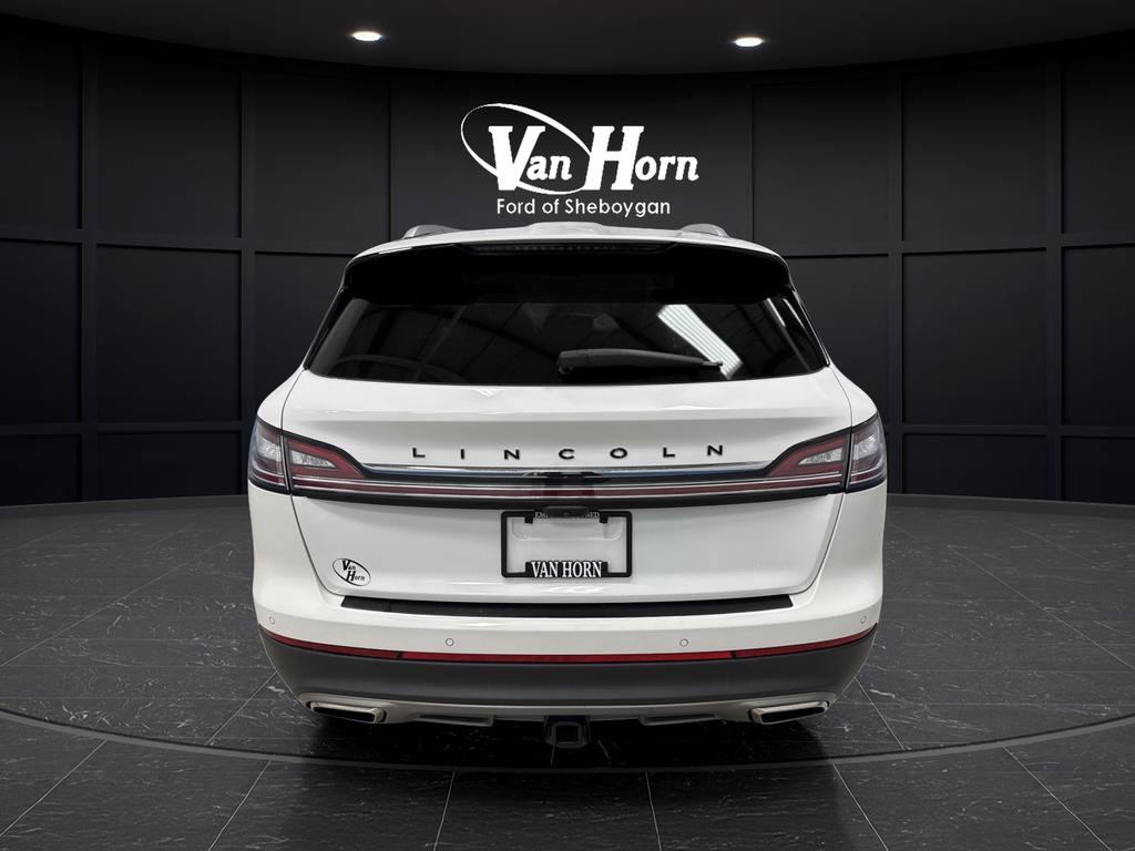 Used 2022 Lincoln Nautilus Black Label w/ Class II Trailer Tow Package image 13