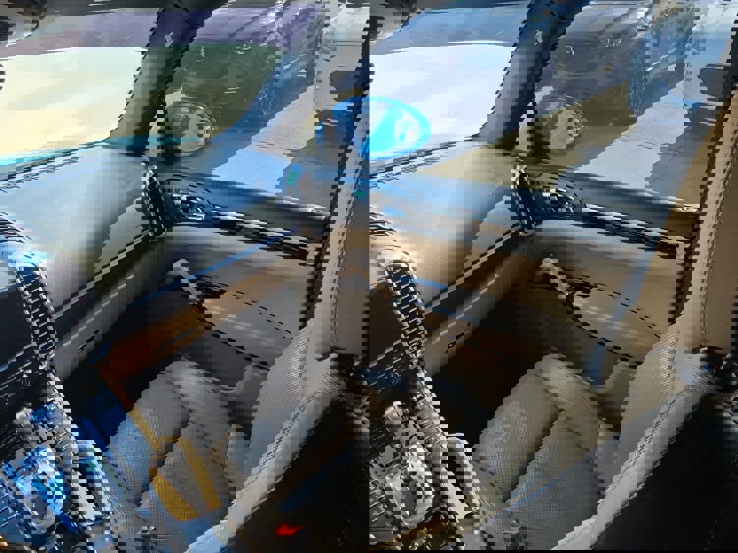 Used 2015 Porsche Cayenne S image 12