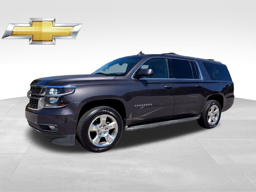 Used 2015 Chevrolet Suburban LT RWD image 2
