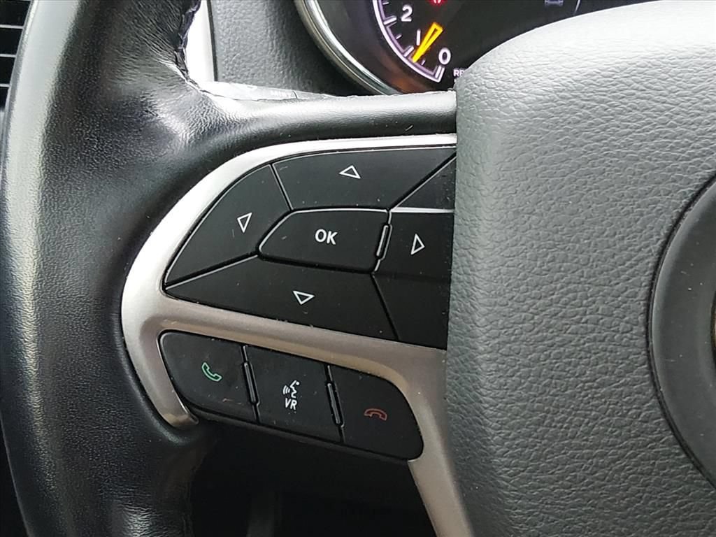 Used 2021 Jeep Grand Cherokee Limited RWD image 24