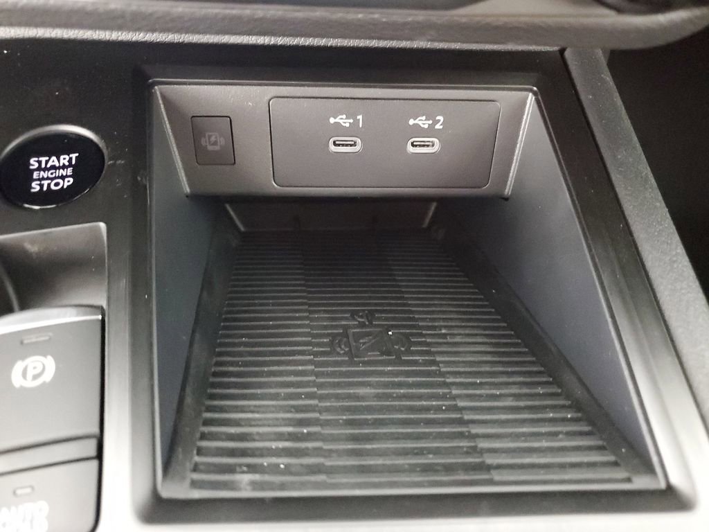 Used 2026 Nissan Kicks SV w/ Cold Weather Package FWD image 20