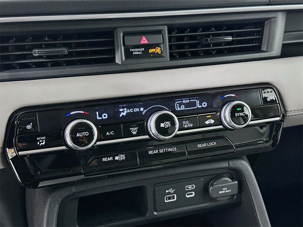 New 2025 Honda Pilot EX-L image 14