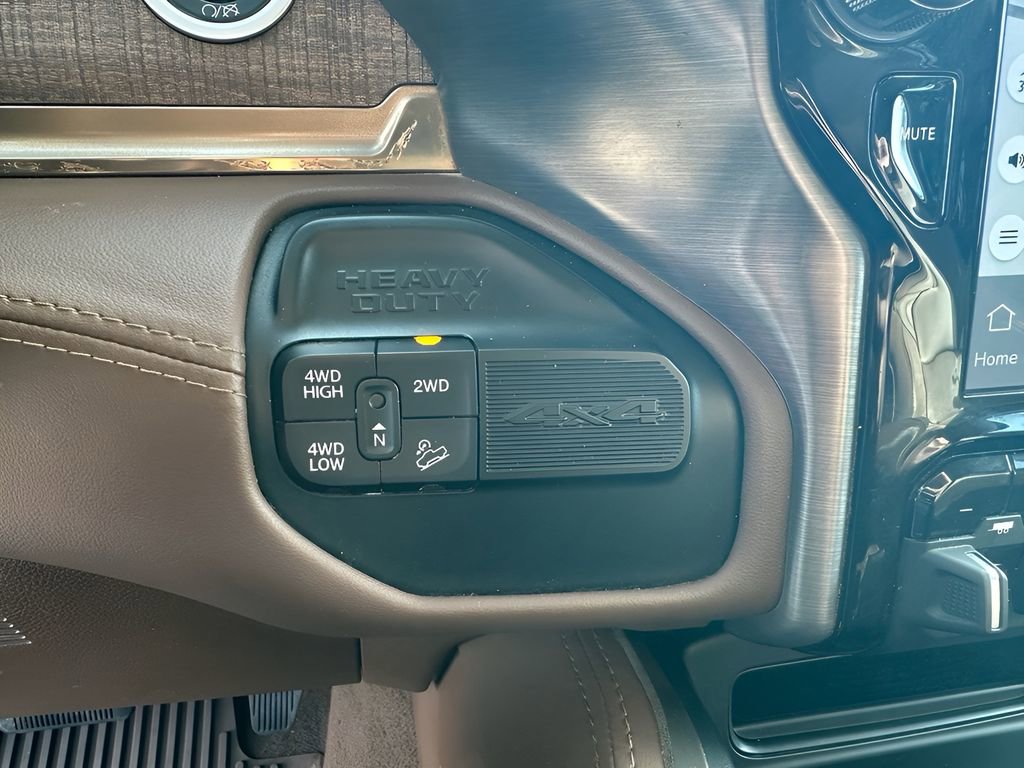 Used 2022 RAM 2500 Limited w/ Safety Group image 21