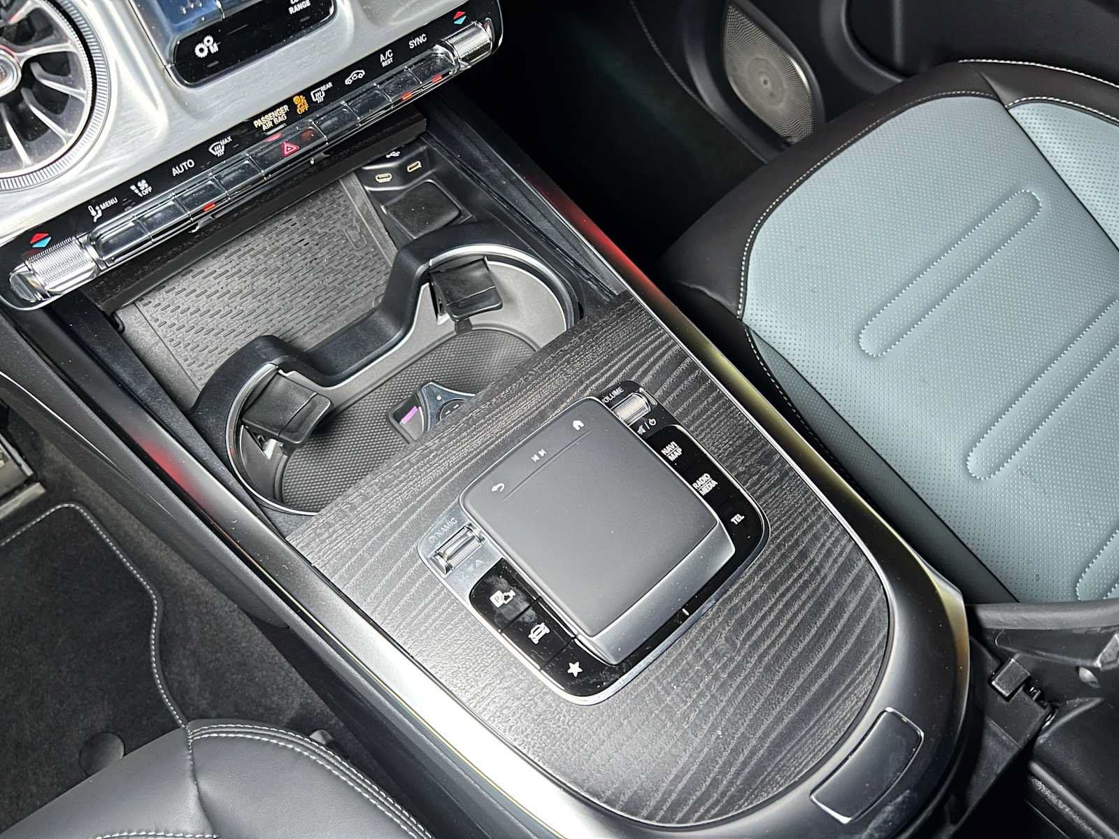 Certified 2025 Mercedes-Benz G 550 image 34