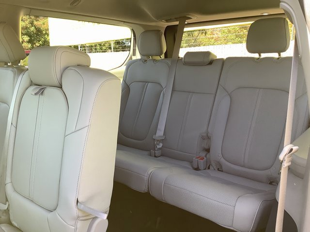 New 2023 Jeep Wagoneer Series III w/ Preferred Equipment Group image 28