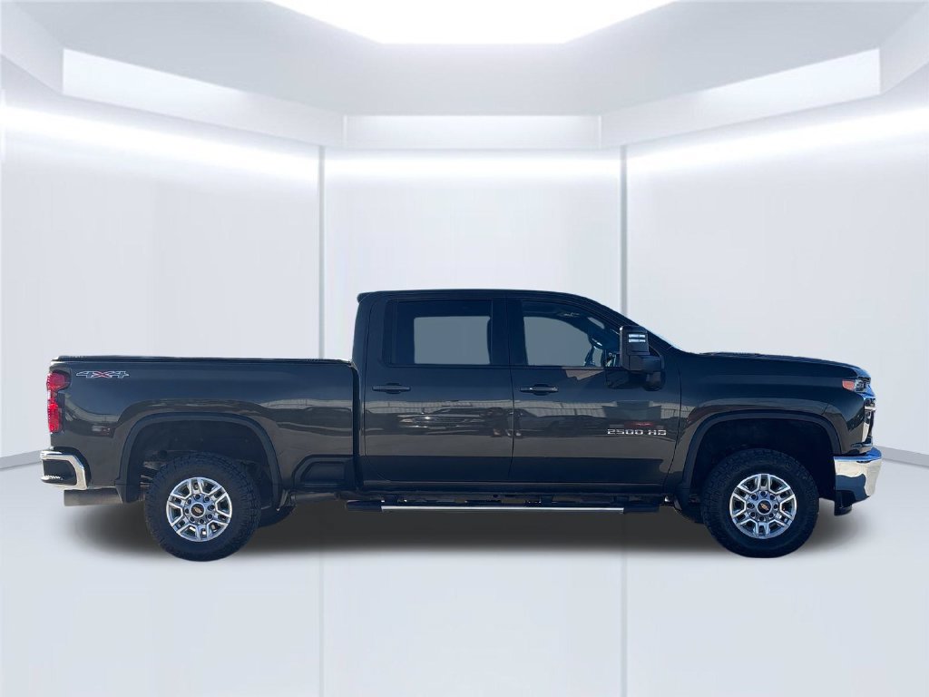 Used 2022 Chevrolet Silverado 2500 LT w/ Convenience Package AWD/4WD image 9