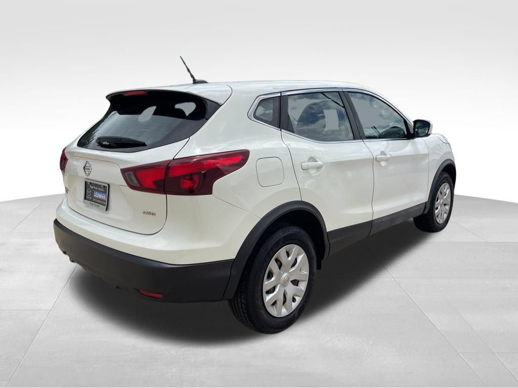 Used 2019 Nissan Rogue Sport S AWD/4WD image 5