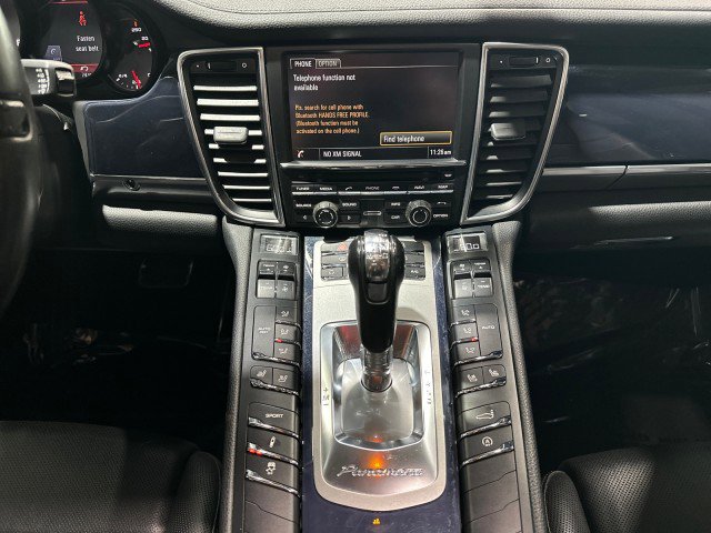 Used 2013 Porsche Panamera image 4