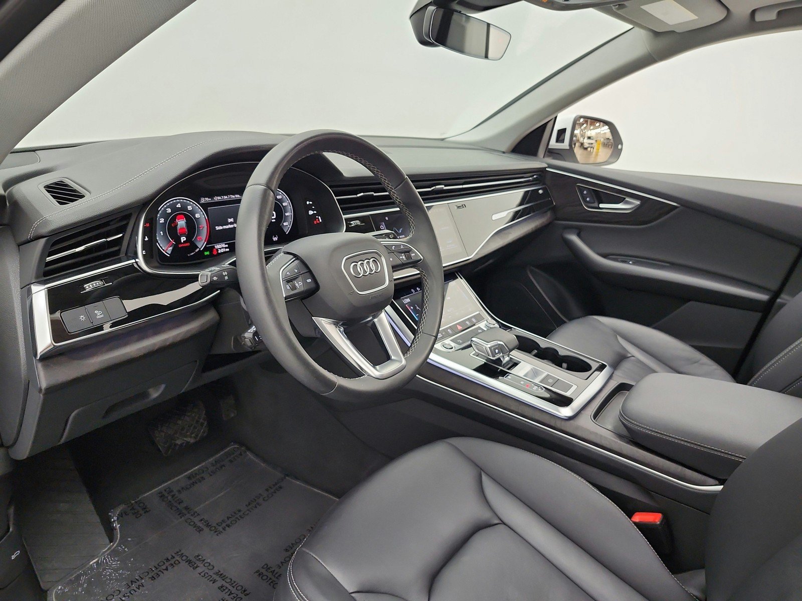 Used 2023 Audi Q8 Premium w/ Convenience Package AWD/4WD image 12
