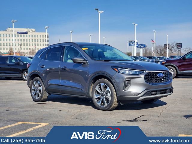 Used 2024 Ford Escape Platinum w/ Premium Technology Package