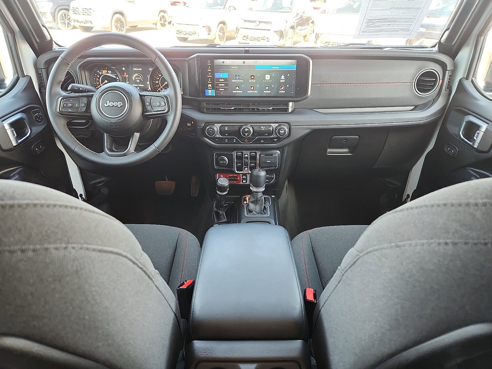 Used 2025 Jeep Wrangler Unlimited Rubicon image 11