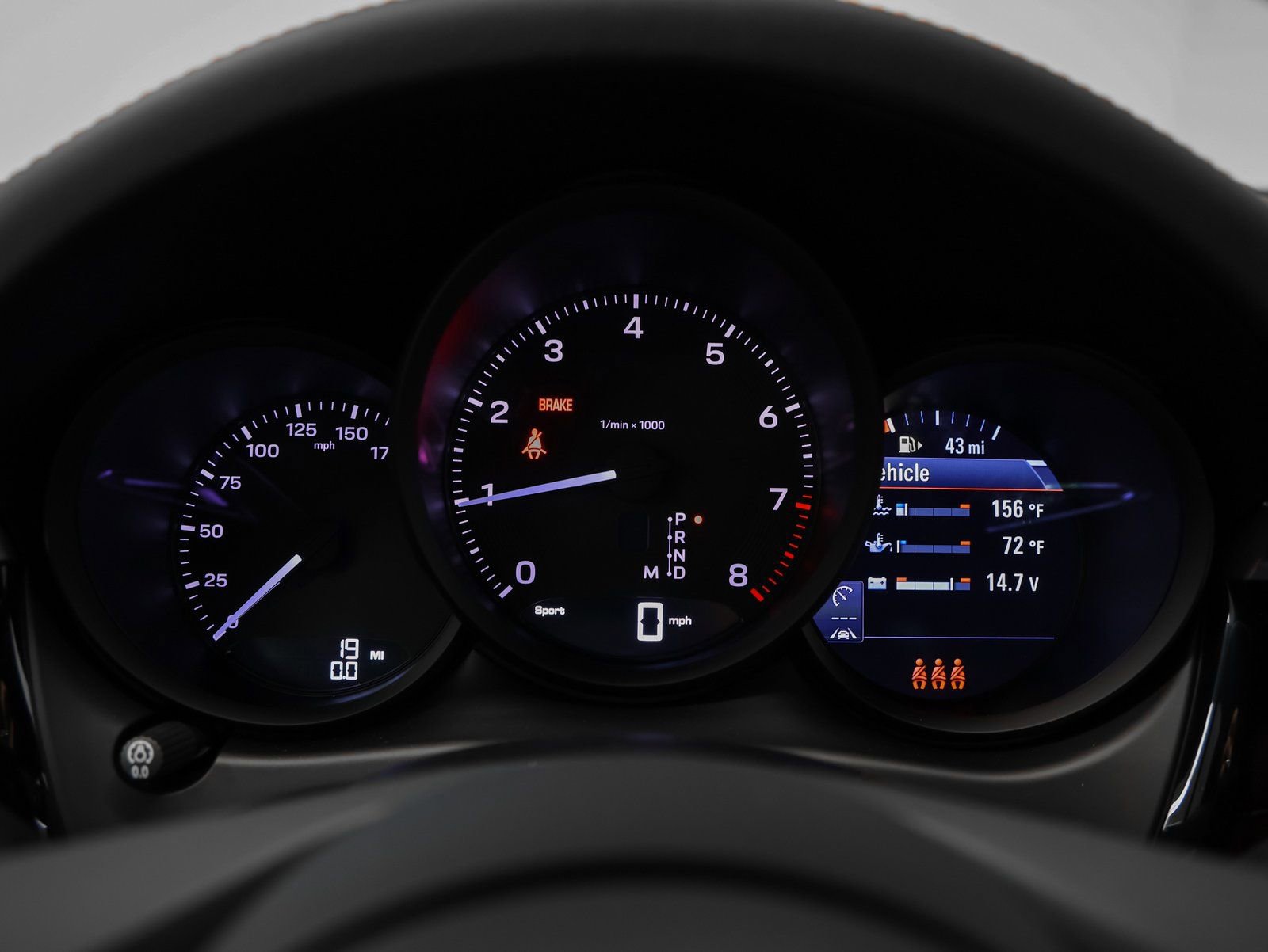 New 2026 Porsche Macan image 31