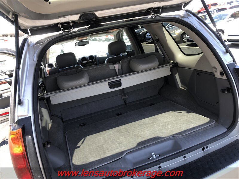 Used 2007 GMC Envoy Denali RWD image 17