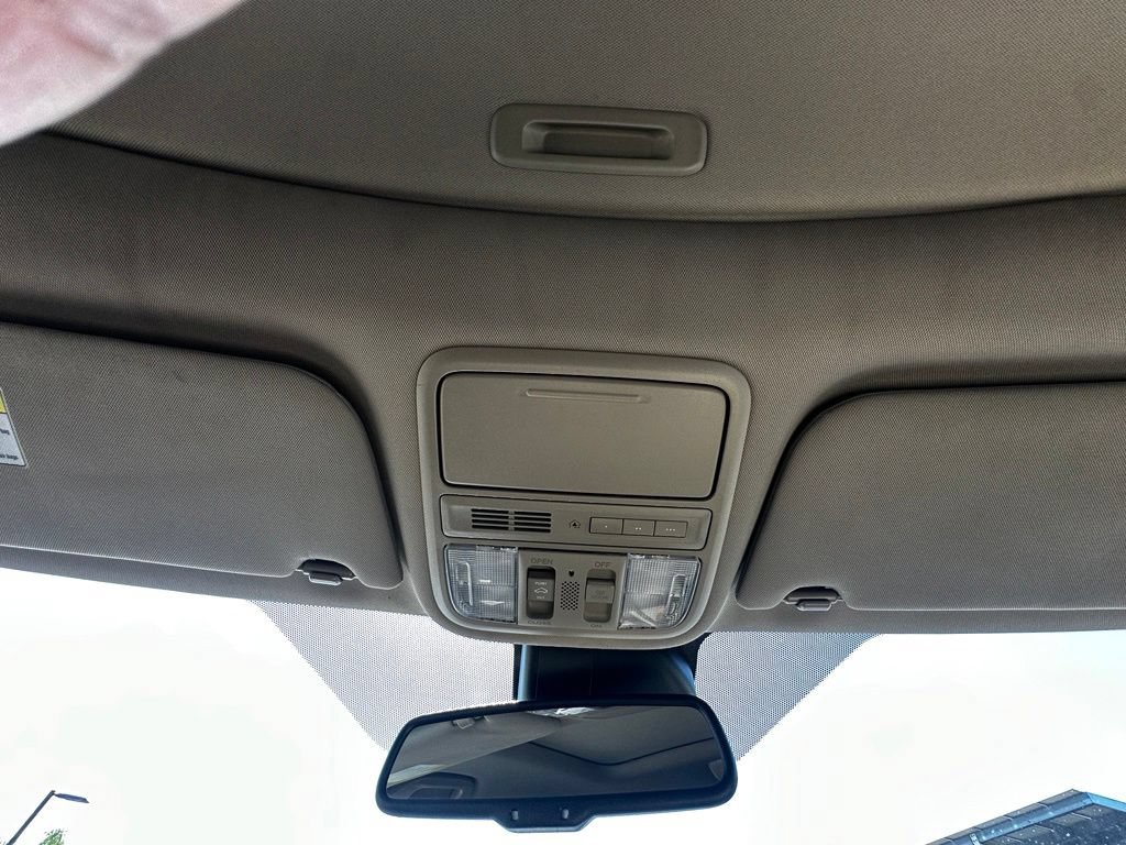 Used 2015 Honda Odyssey Touring image 33