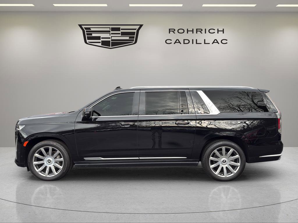 Certified 2022 Cadillac Escalade ESV Premium Luxury Platinum image 9