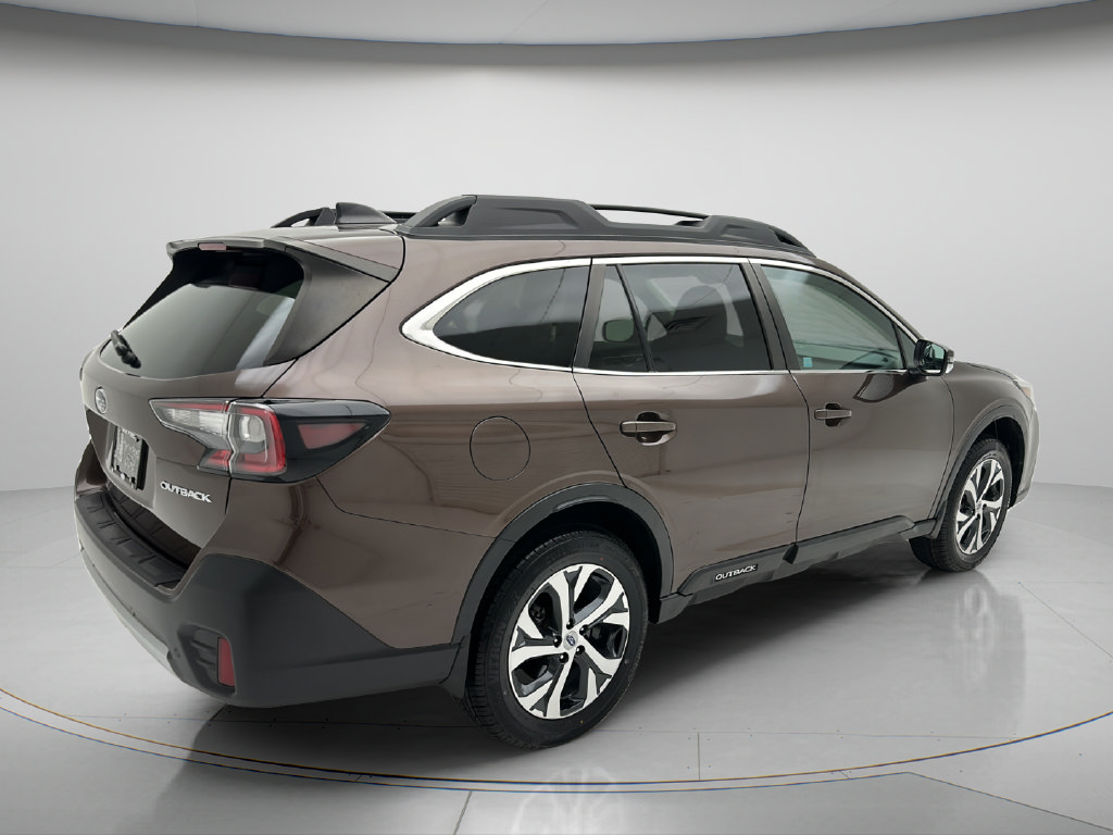 Used 2022 Subaru Outback Limited AWD/4WD image 3