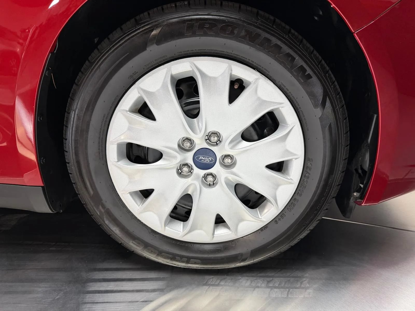 Used 2020 Ford Fusion S FWD image 7
