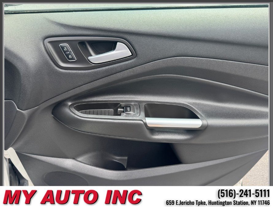 Used 2014 Ford Escape SE w/ Equipment Group 201A AWD/4WD image 27