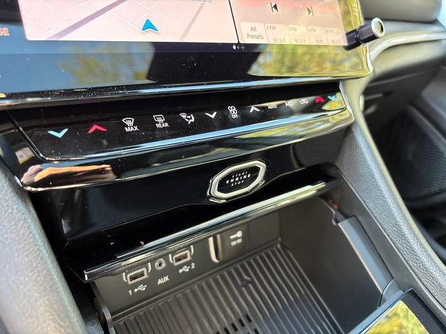 New 2026 Jeep Grand Cherokee Altitude AWD/4WD image 23