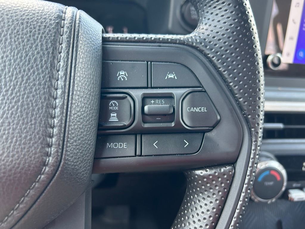 Certified 2025 Toyota Tacoma SR AWD/4WD image 19