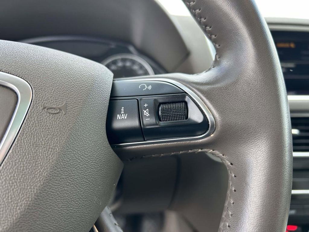 Used 2016 Audi Q5 2.0T Premium Plus w/ Technology Package image 23