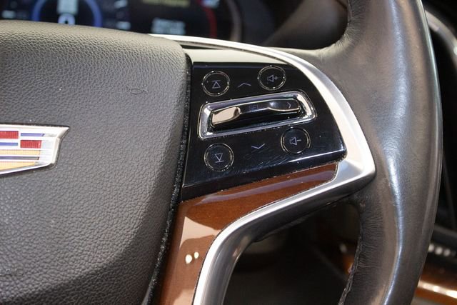 Used 2018 Cadillac Escalade Luxury image 29