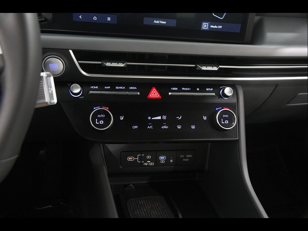 Certified 2026 Hyundai Sonata SEL AWD/4WD image 15