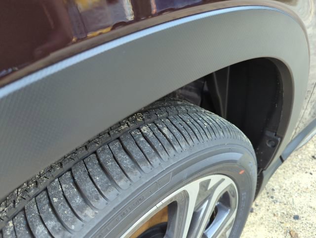 Certified 2025 Subaru Ascent Touring AWD/4WD image 31