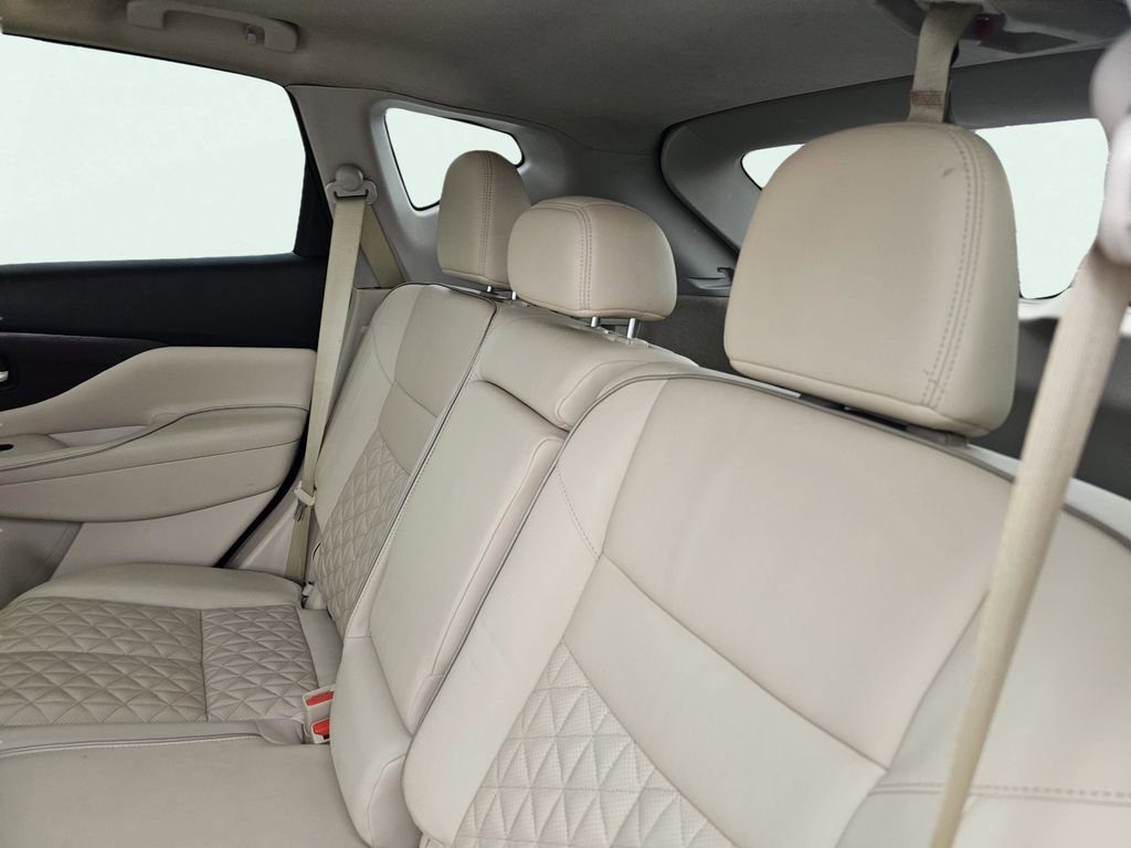 Used 2019 Nissan Murano Platinum w/ Cargo Package image 35
