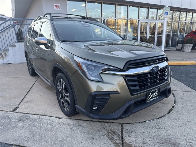Certified 2023 Subaru Ascent Limited w/ Technology Package image 1